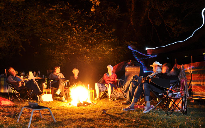 campfire at St Ives campsite